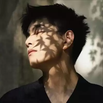 唐依童